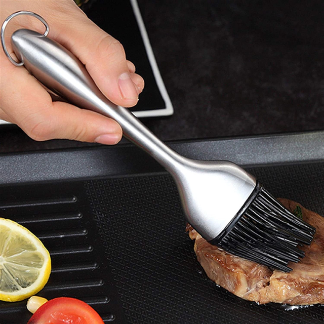 Non Stick Grilling Tong and Basting Brush Set BBQ Tools Meat Clip Basting Brush (ESG15753)
