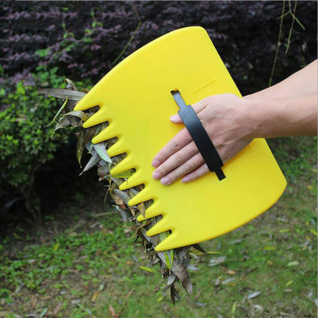 1 Pair Plastic Hand Rakes Leaf Collector Garden Scoop for Picking up Leaves, Grass and Garbage Clippers (ESG15628)